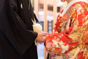 結婚が決まったら結納はするべき？そもそも結納とは？