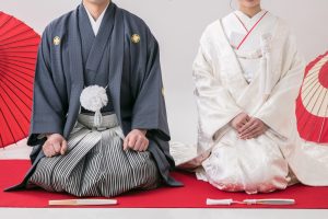 両家顔合わせの際、しおりは用意するべき？内容や作り方は？
