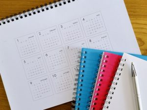 【大阪】結婚式場探しはいつから始める？理想のタイミングと準備スケジュール