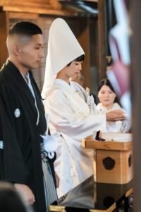 結婚式の和装はなぜ高い？